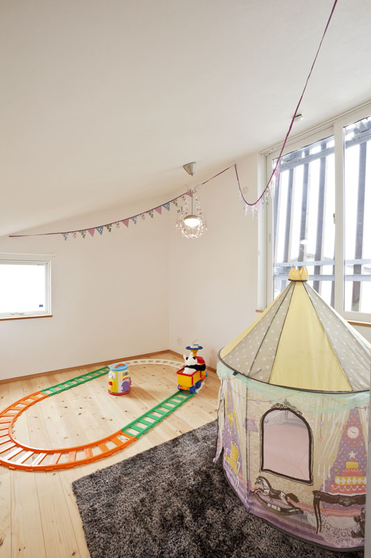 池内邸子供部屋.jpg