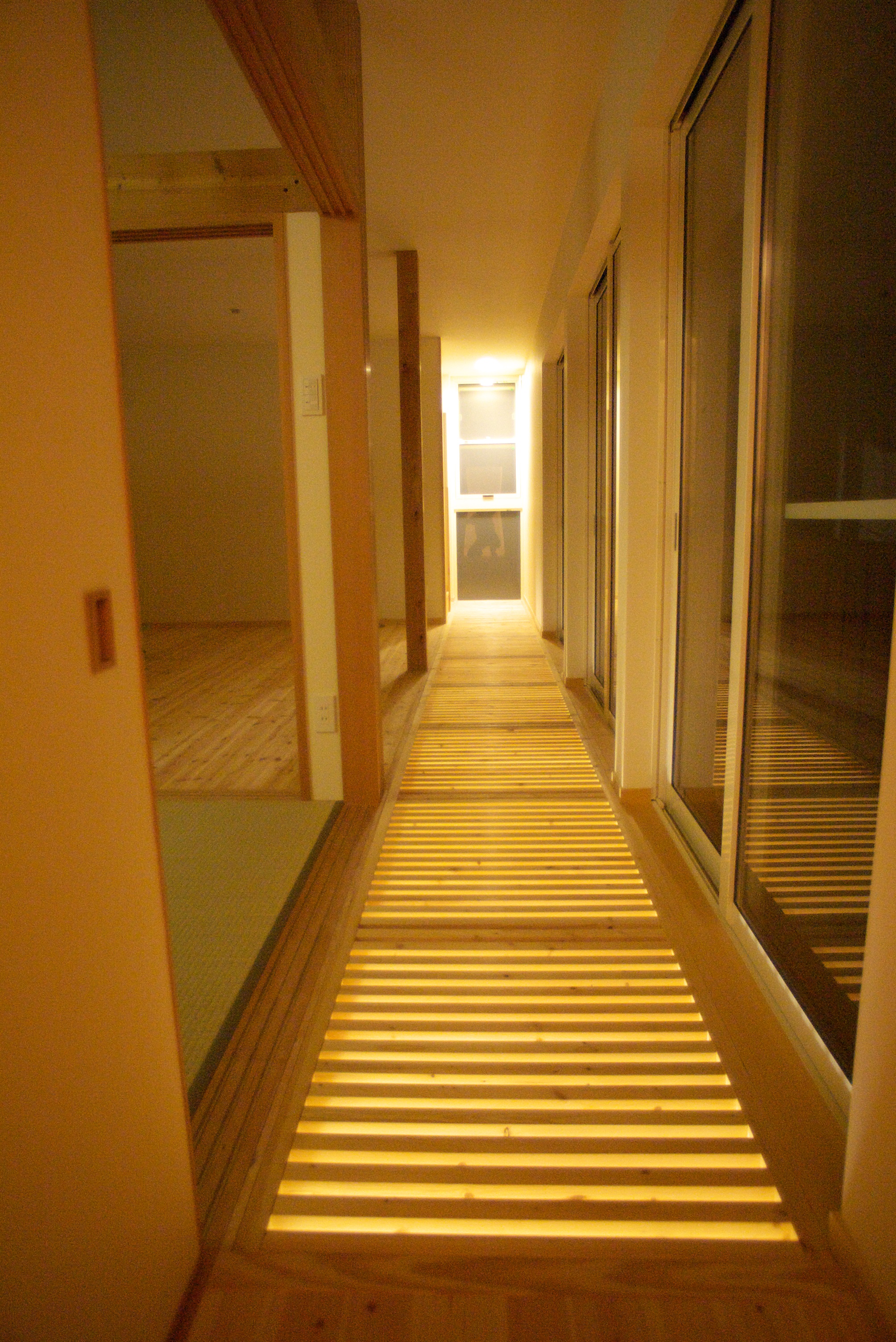 夜・2階.jpg