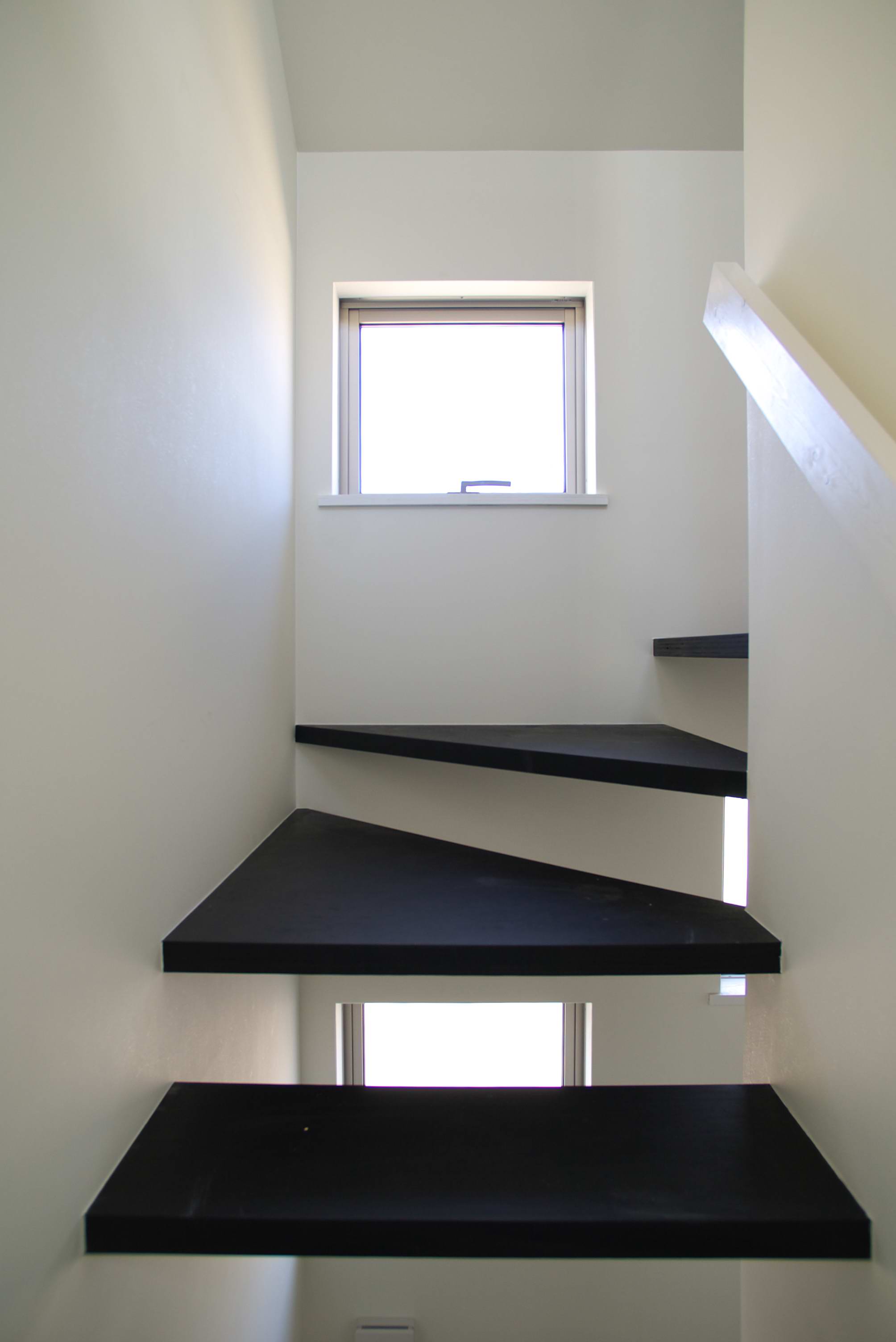 福田邸階段2_p1.jpg