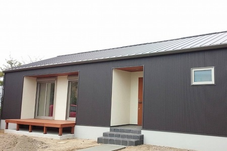 宇多津町I様邸外観③.jpg