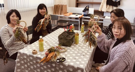 お正月飾りワークショップ3.jpg